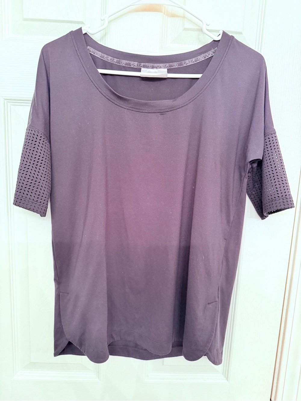 CALIA by Carrie Underwood Black Short Sleeve Scoop Neck Top